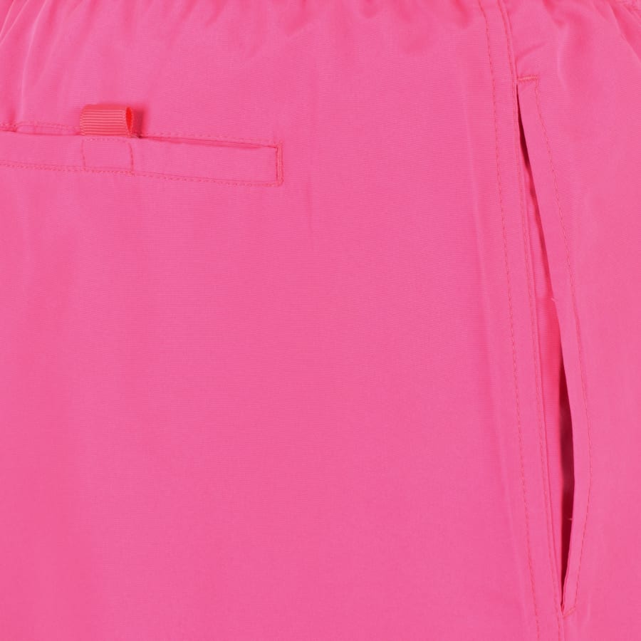 Pink nike shorts boys hotsell